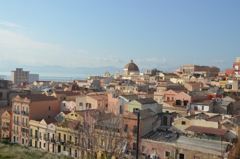 Maison Matisse Apartment Cagliari Bagian luar foto